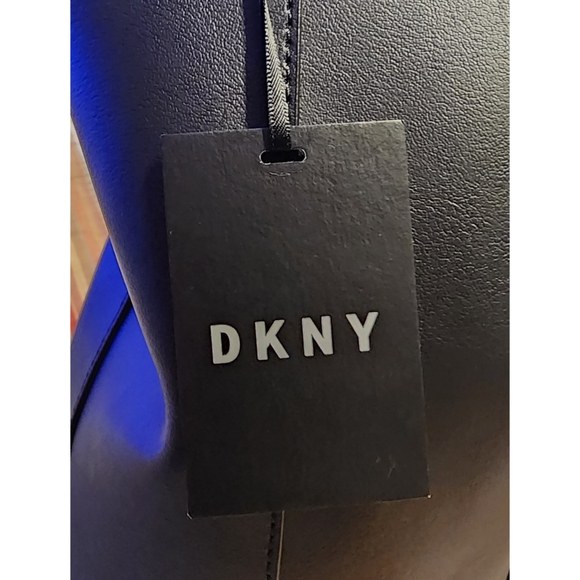 NWT DKNY Black Leather Hobo Shoulder Handbag Black w/ Silver Chain Accent - Picture 11 of 16